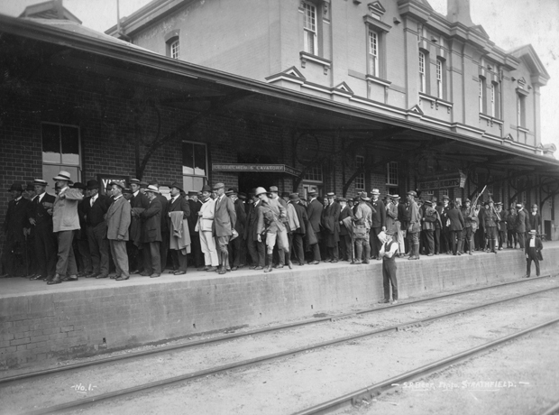 German POWs at Moss Vale Railway Station 1915